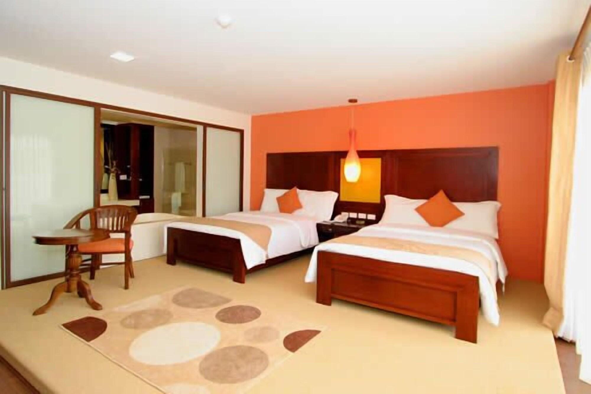 Coron Gateway Hotel & Suites Eksteriør bilde
